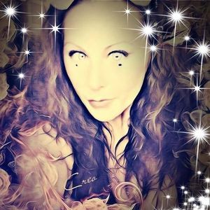 Meet your Posher, Kyla